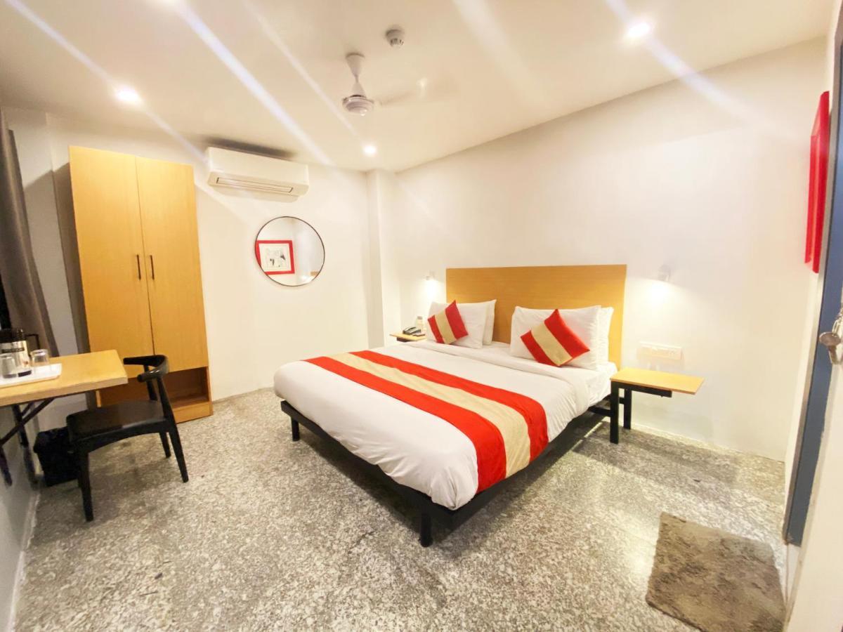 Hotel Yellow Saffron Delhi  Exterior foto
